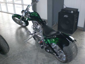 greenandblackmotorcycle-customseat1
